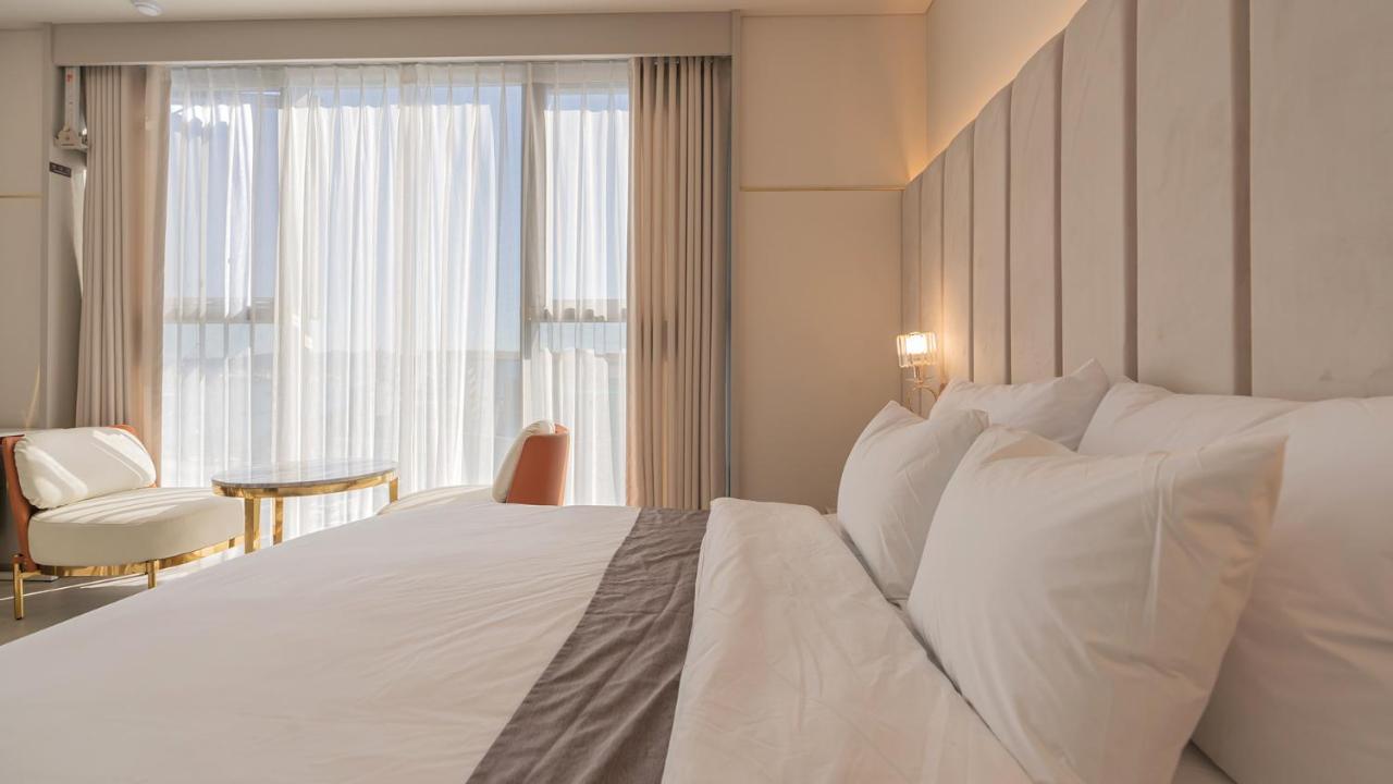Yeongdo Grandbern Hotel Pusan Zewnętrze zdjęcie