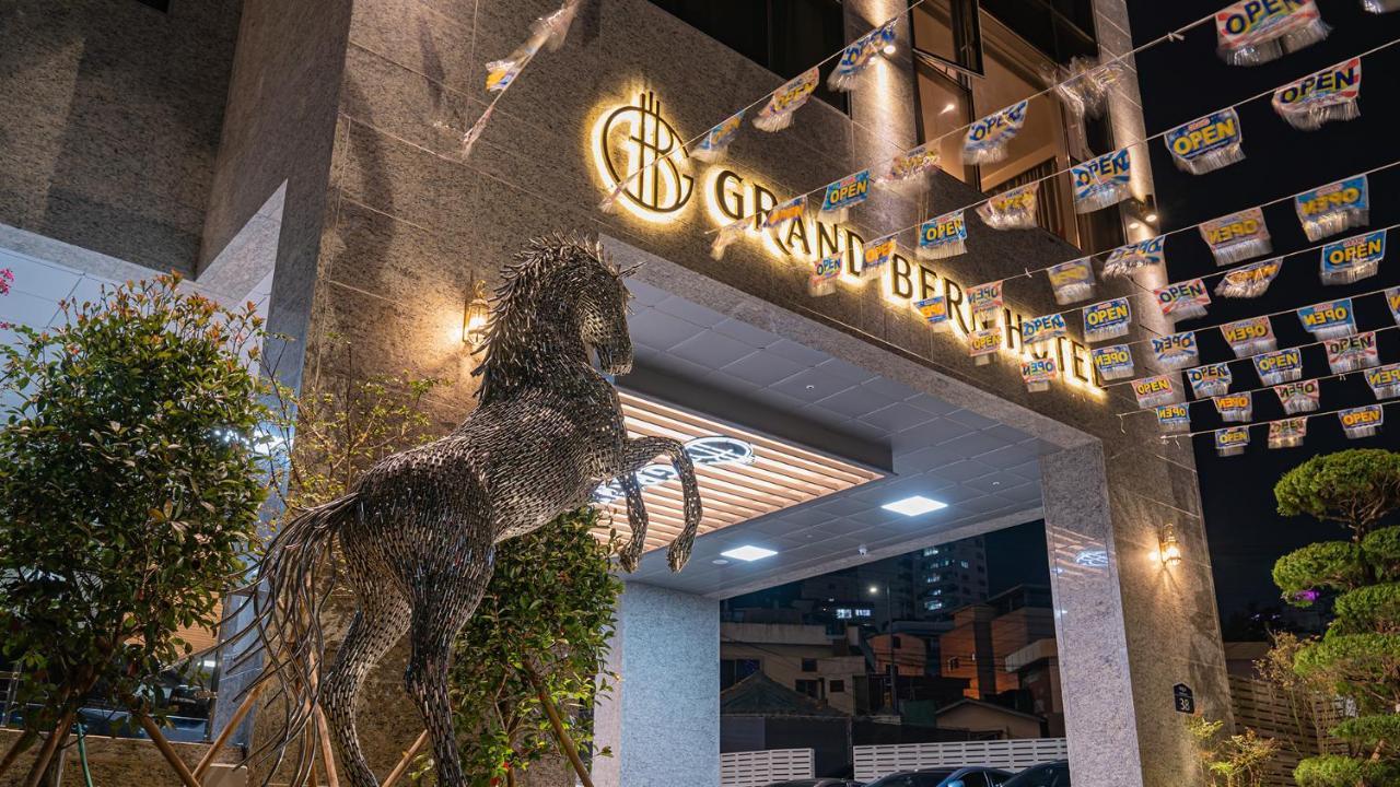 Yeongdo Grandbern Hotel Pusan Zewnętrze zdjęcie