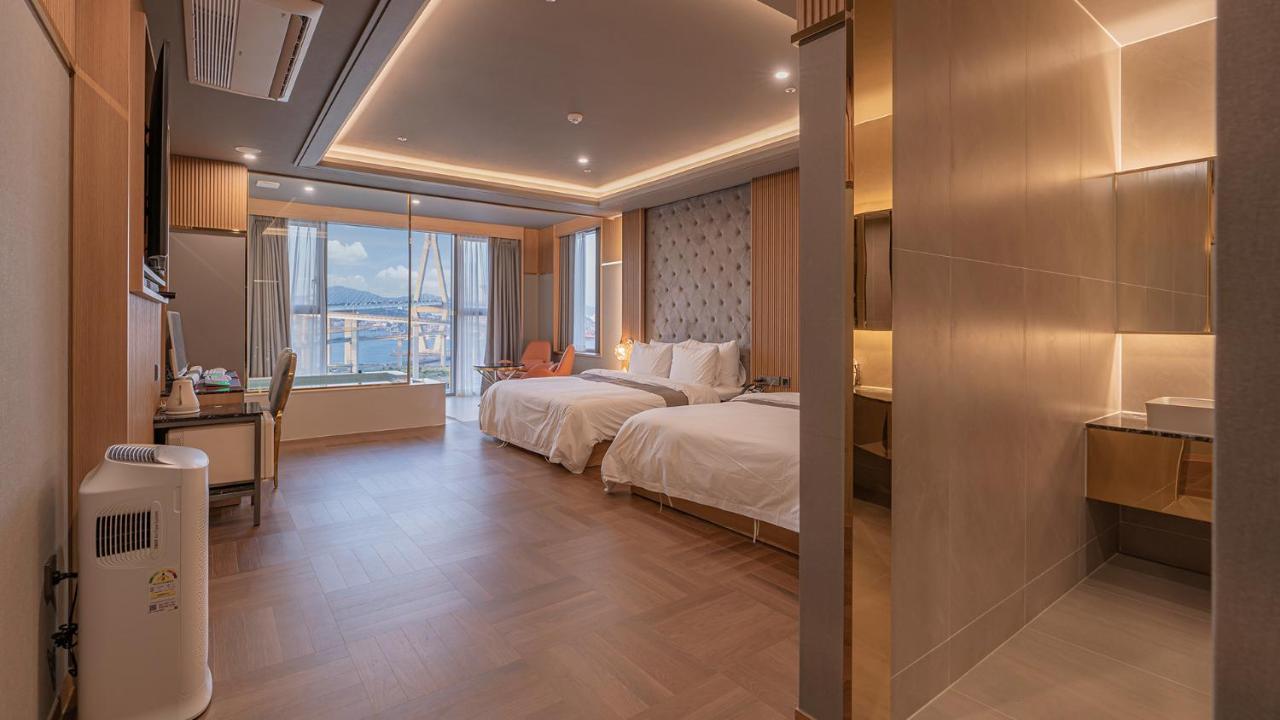 Yeongdo Grandbern Hotel Pusan Zewnętrze zdjęcie